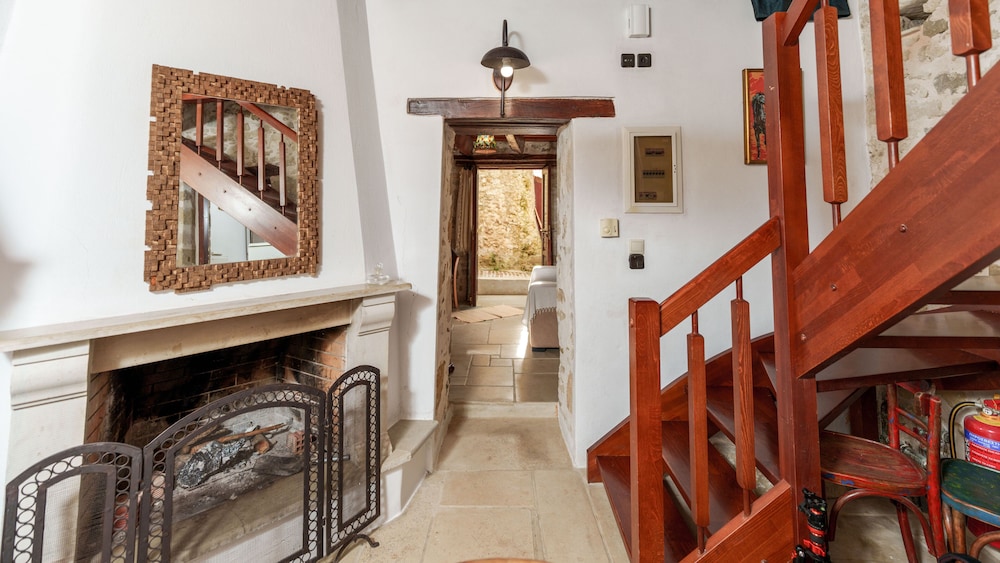 Sofia House photo 3