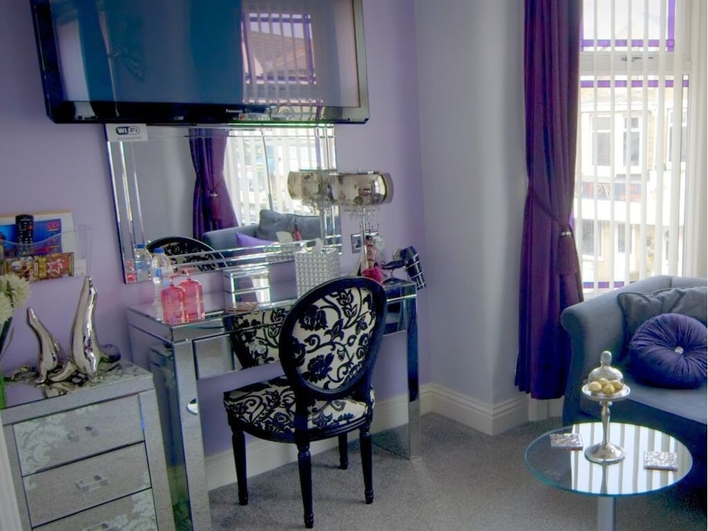 Luxury Double Room, Ensuite photo 3