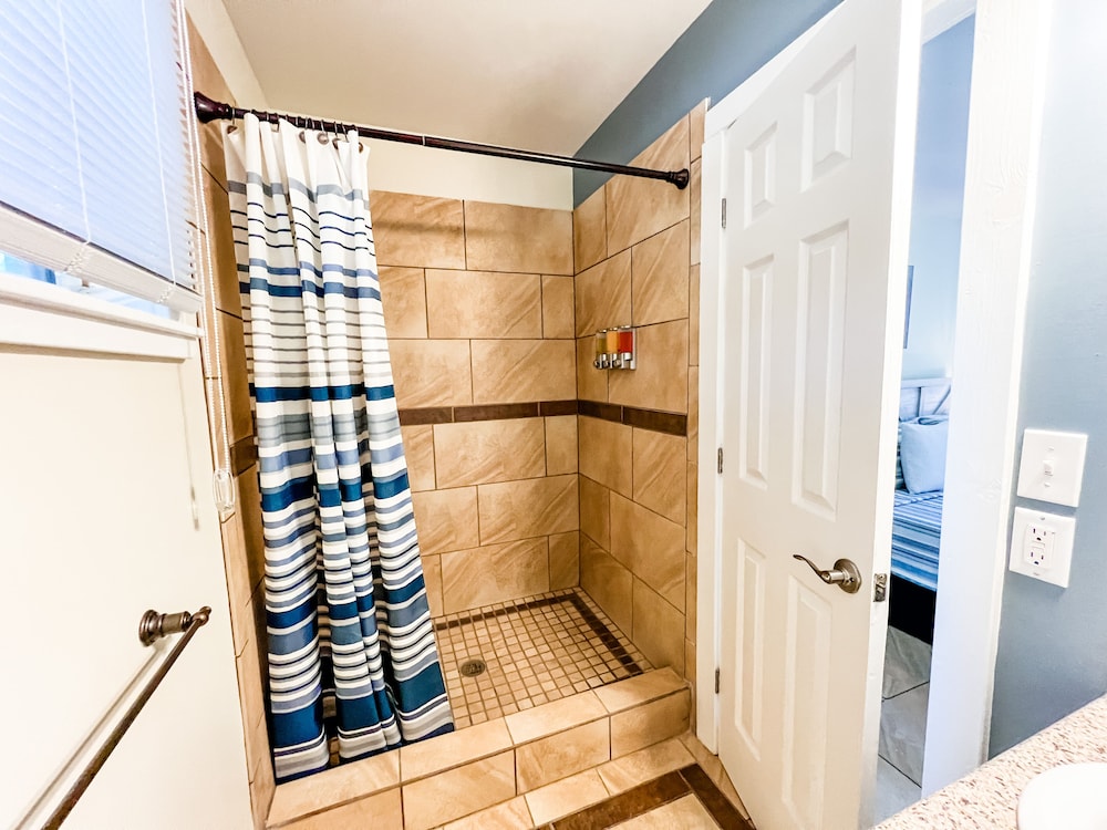 Standard Room, 1 Bedroom, Non Smoking, Ground Floor photo 3