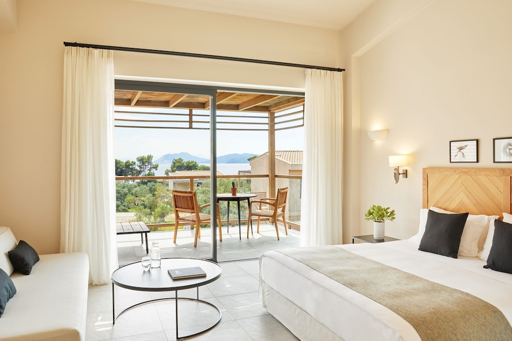 Deluxe Double Room (Upper floor, Nest Villas & Suites)