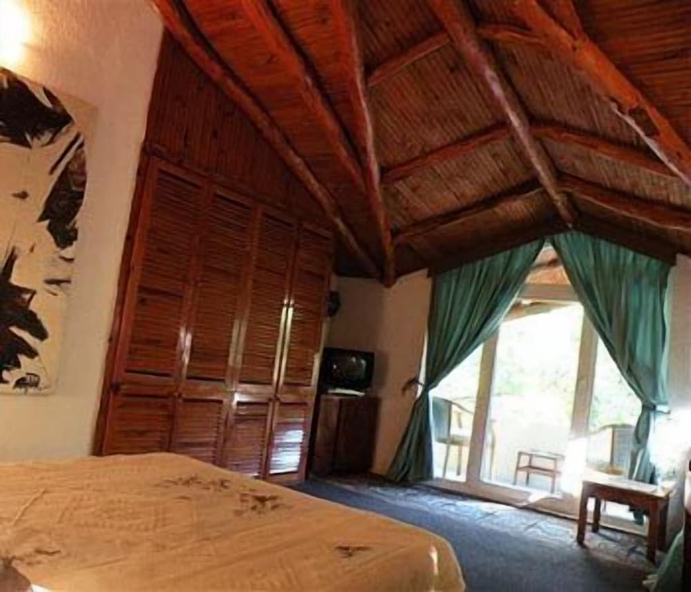 Family Room photo 2