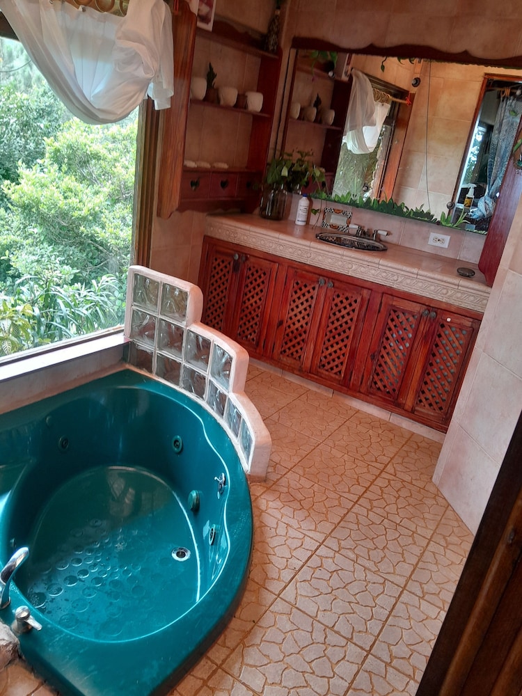 Basic Suite, Mountain View photo 2