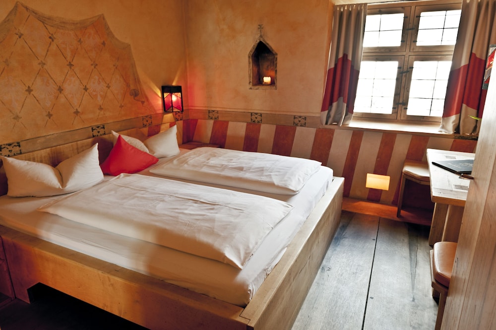 Economy Double Room - Photo 1
