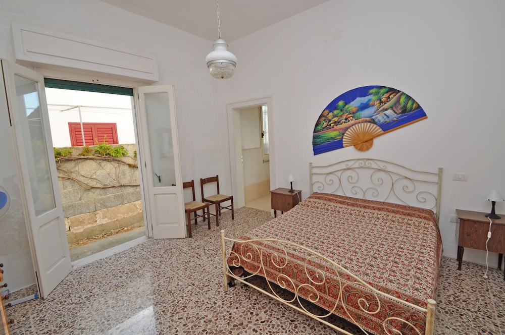 Villa photo 1