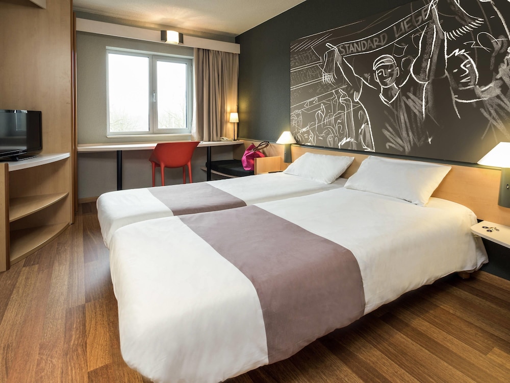 Room, Multiple Beds - Photo 4