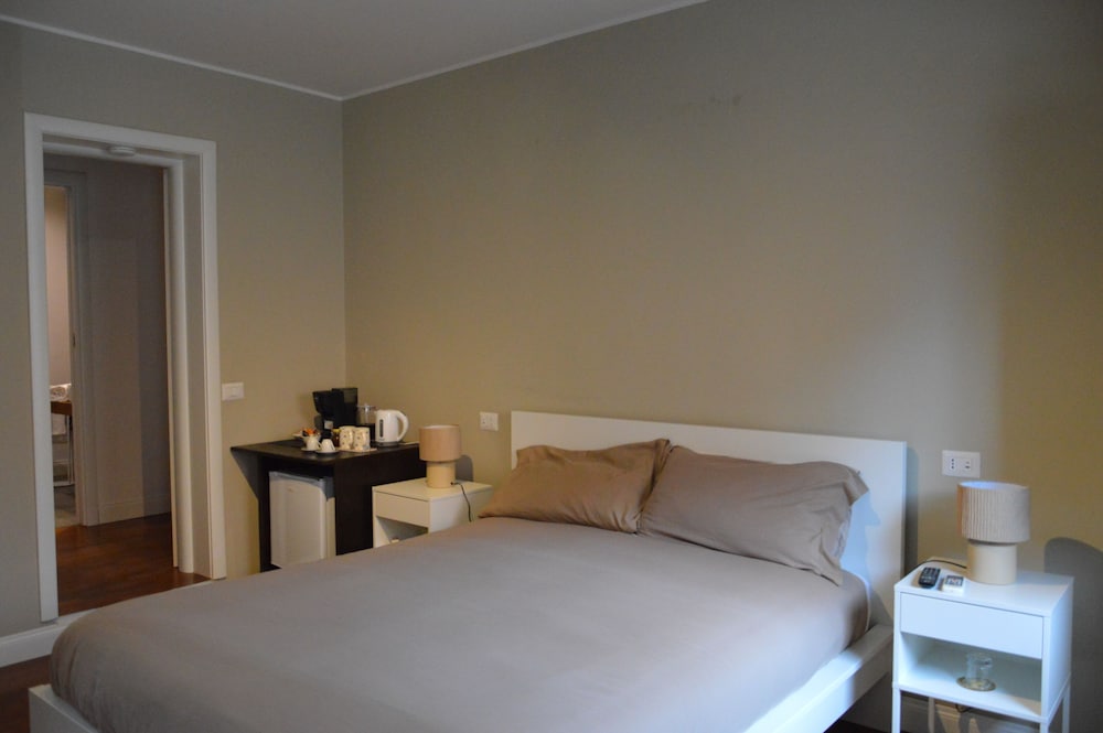 Premium Double Room photo 3