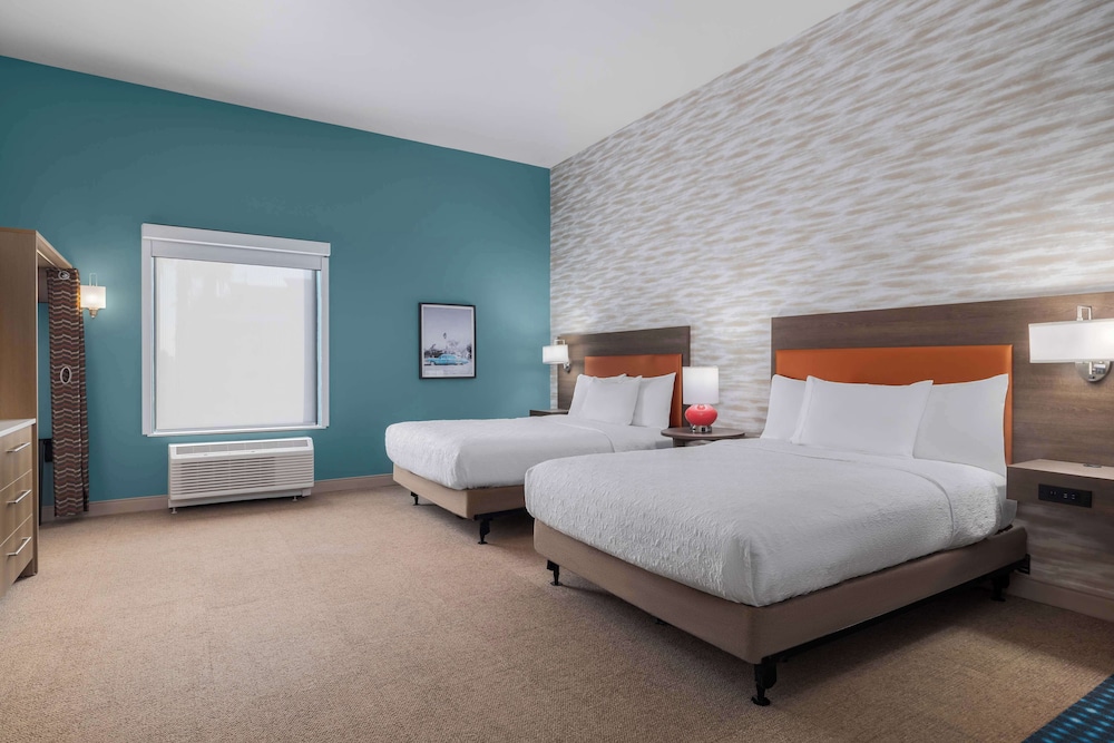 Studio, 2 Queen Beds, Accessible (3x3 Shower) - Photo 3