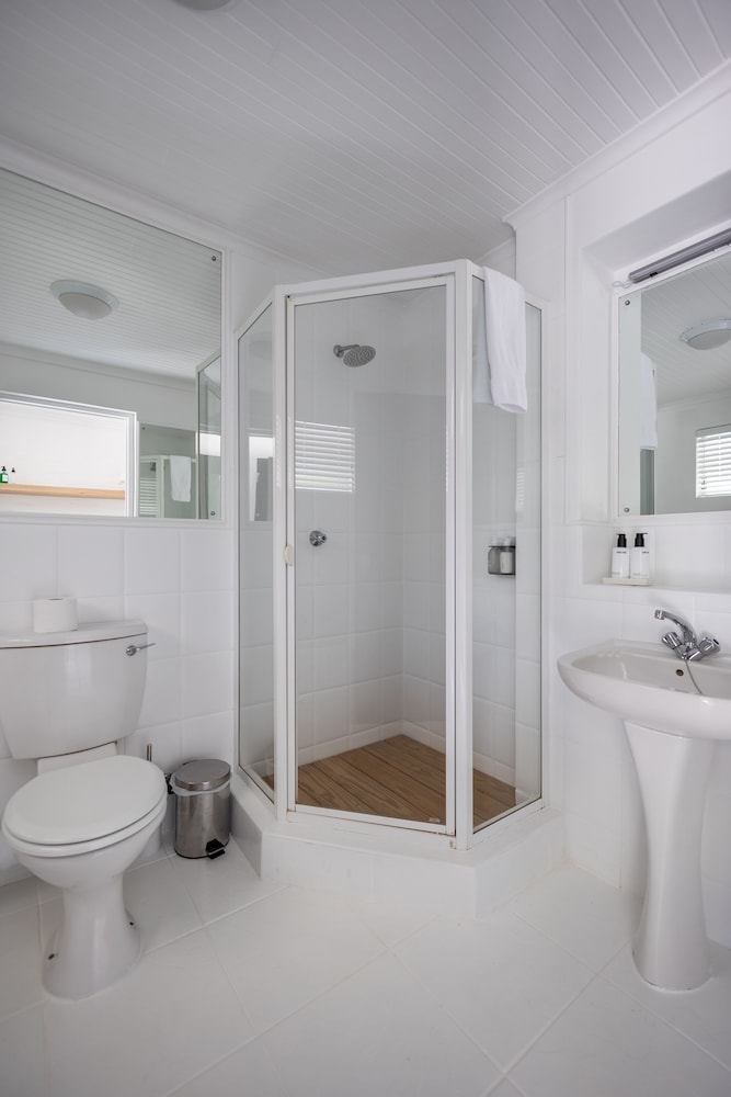 Luxury Twin Room - Photo 7