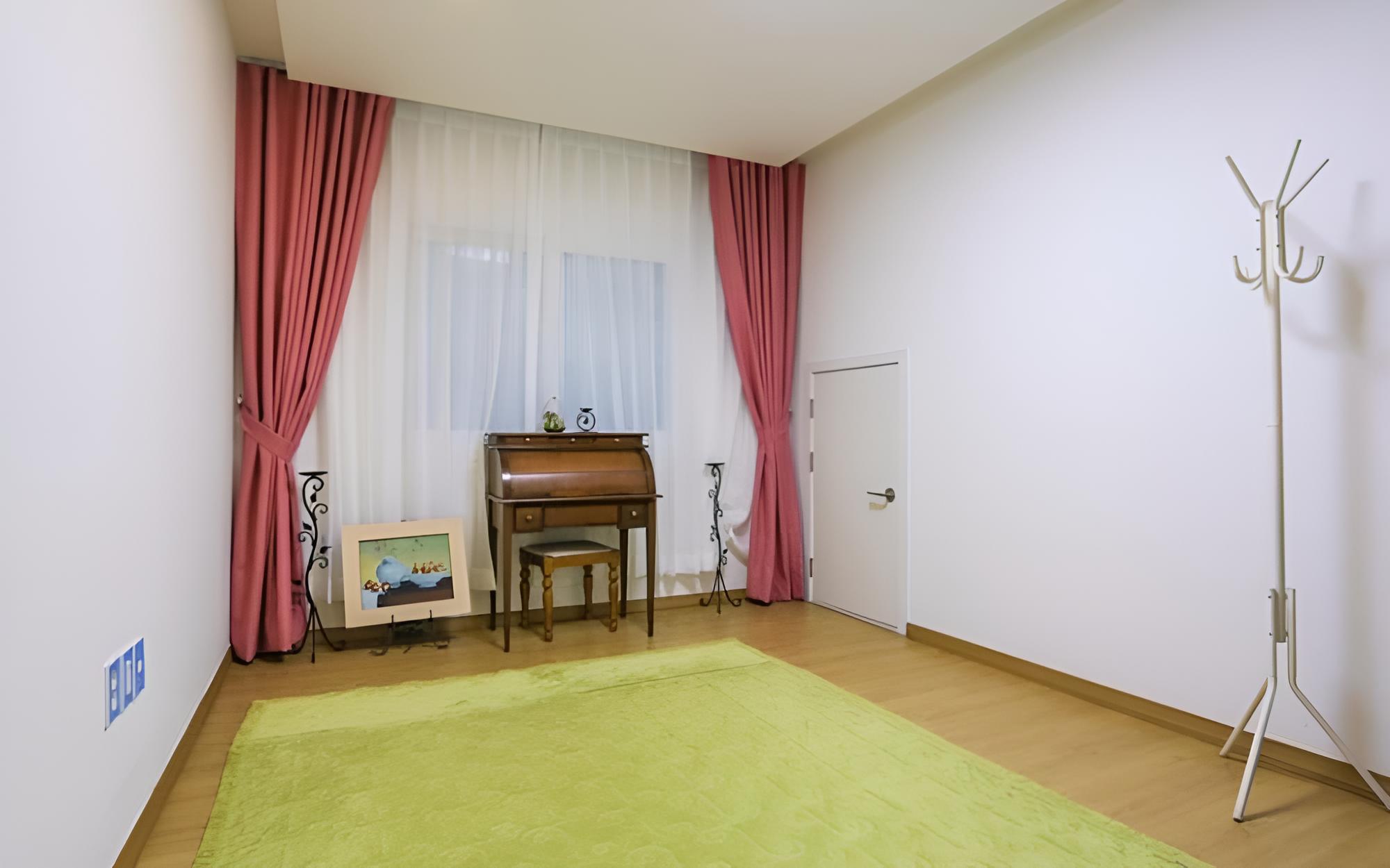 Room (Unshared House (Duplex)) photo 3