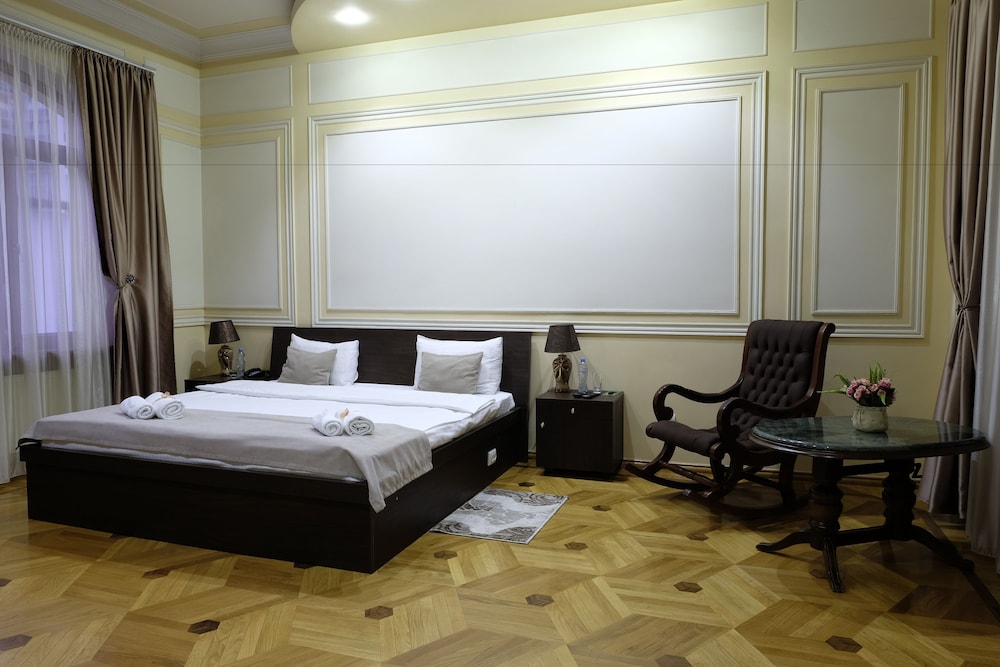 Deluxe Room, Balcony, Garden View photo 2