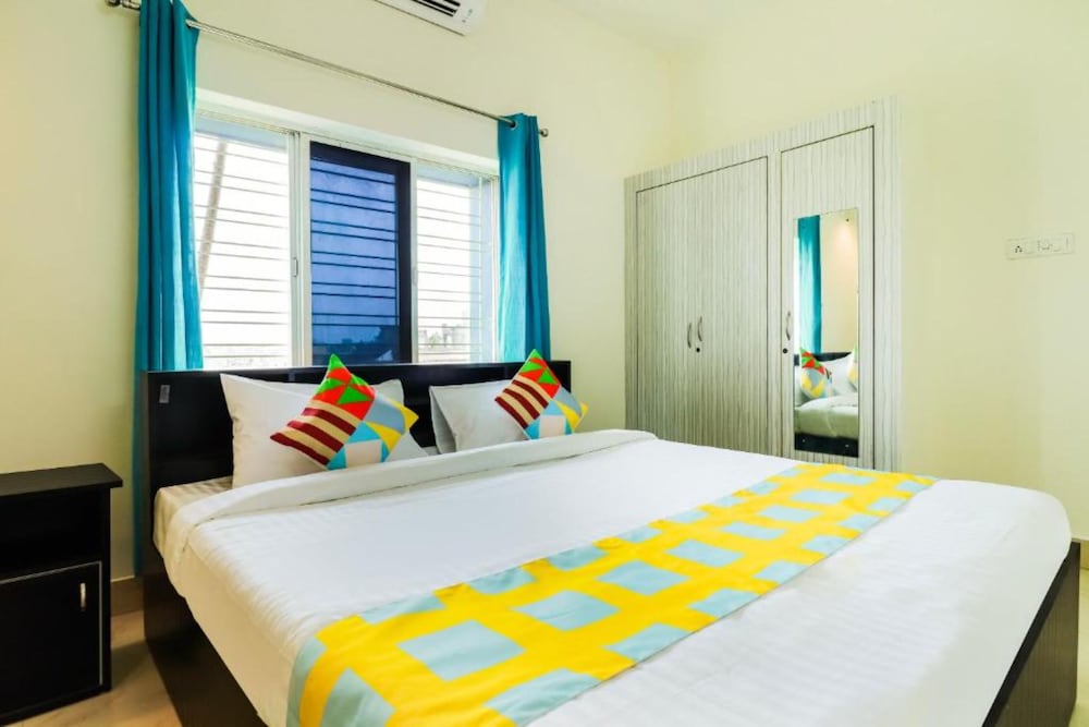 Deluxe Double Room, City View photo 3