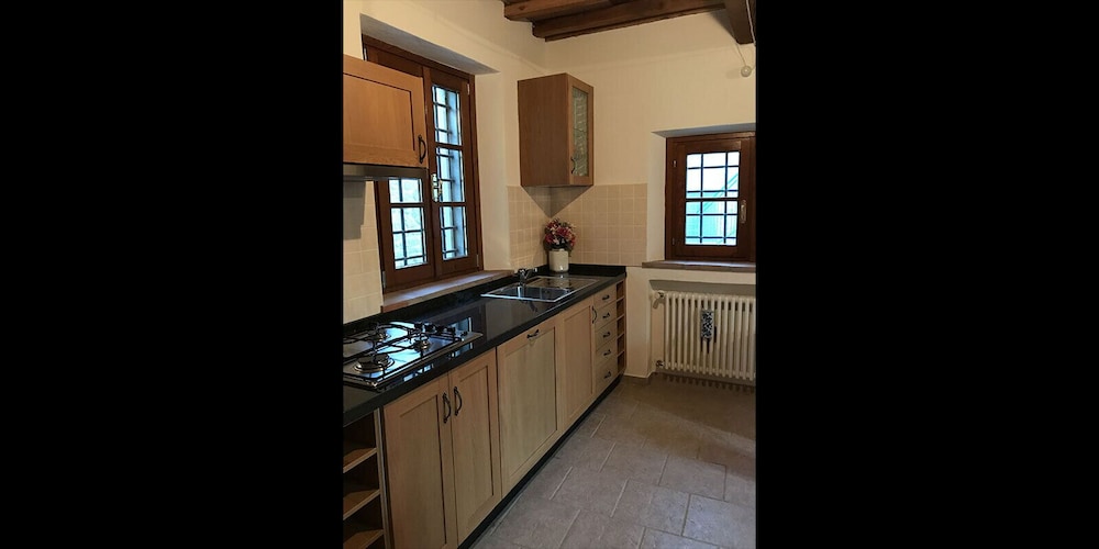 Traditional Duplex, 2 Bedrooms (Mimosa) photo 2