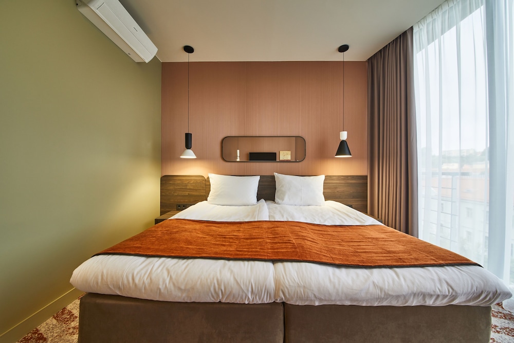 Standard Double or Twin Room - Photo 2