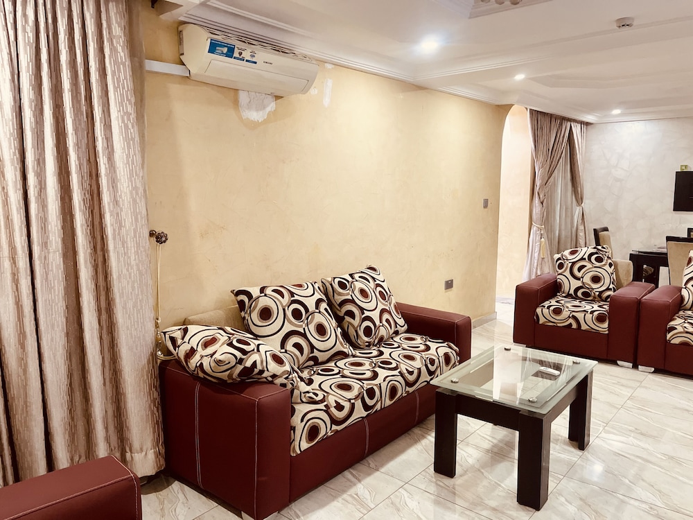 Presidential Apartment photo 1