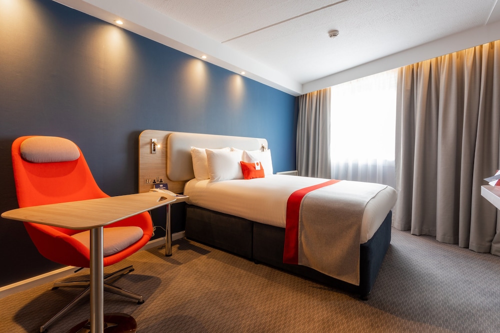 Standard Room (with Free Hot Breakfast) - Photo 5