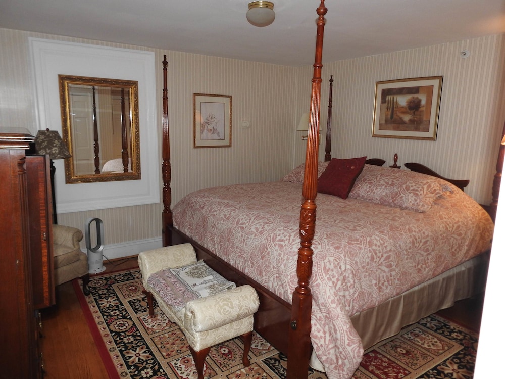 Deluxe Room, Private Bathroom (Gardenia Deluxe Room) photo 1