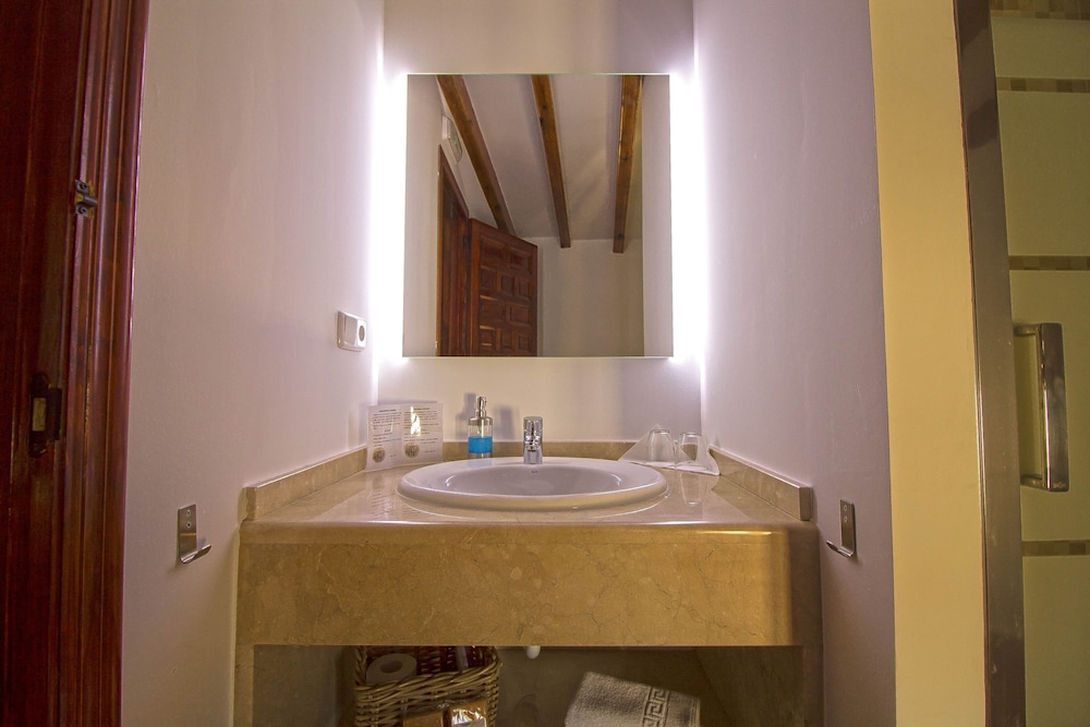 Premium Double Room photo 2