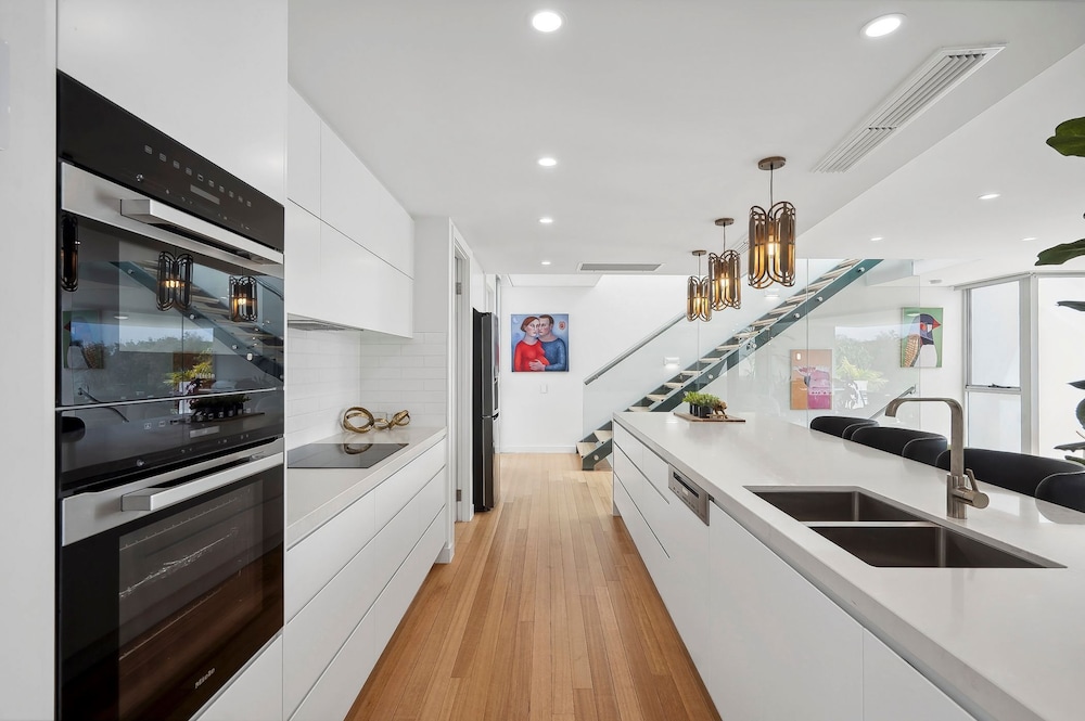 House - Photo 16