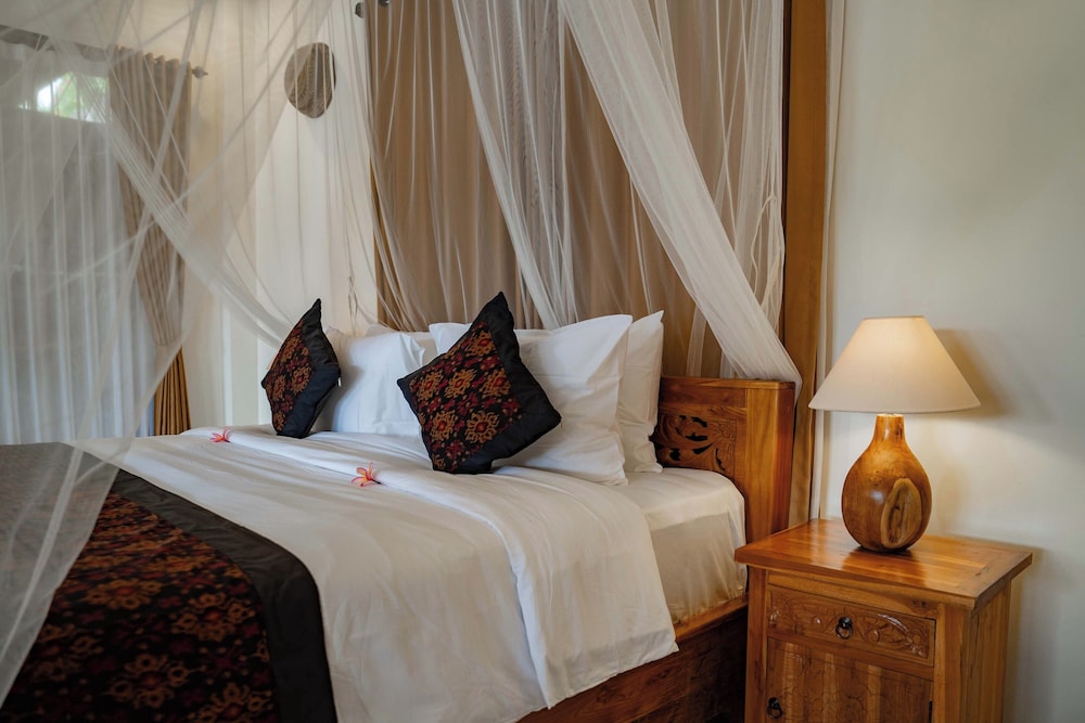 Grand Deluxe Campuhan with Valley View photo 2