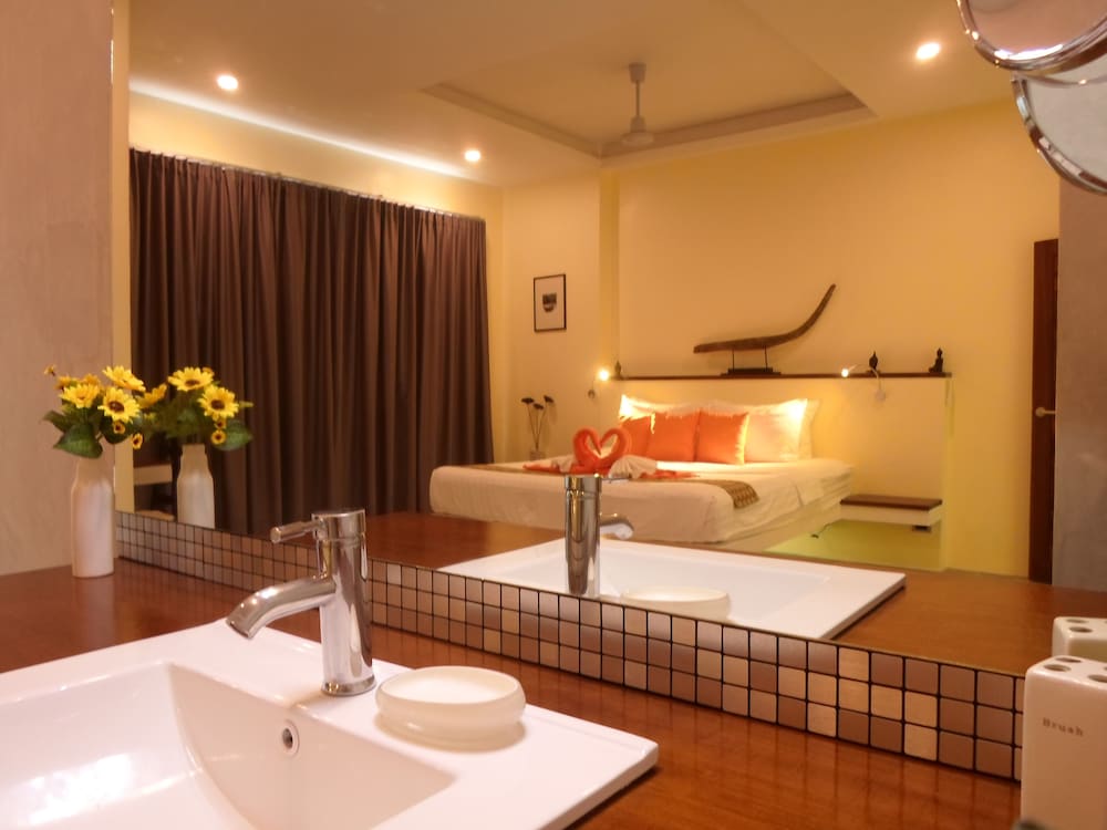 2 Bedroom Pool Villa