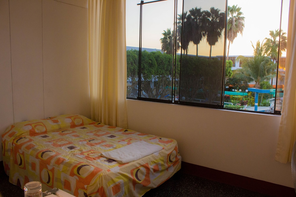 Standard Single Room photo 2