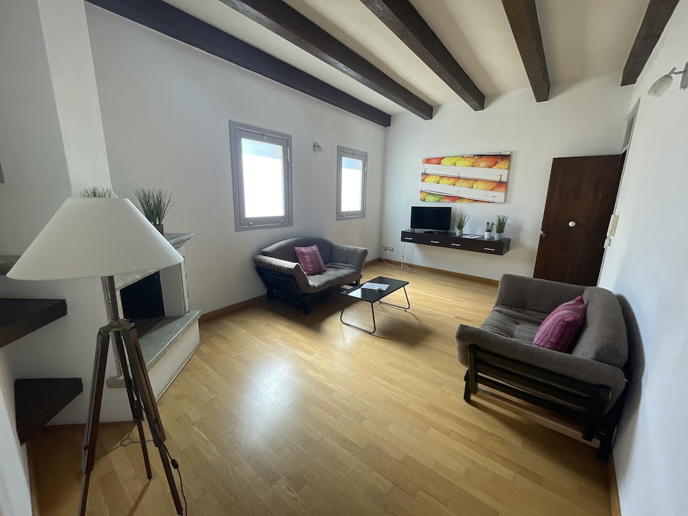 Superior Apartment photo 1