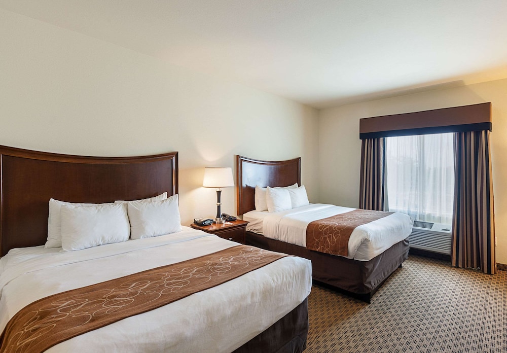 Suite, 2 Queen Beds and Sofa-bed, Non-Smoking - Photo 1