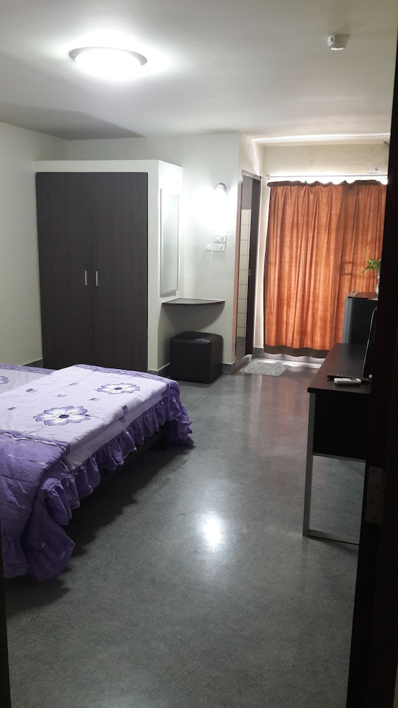 Standard Room photo 3