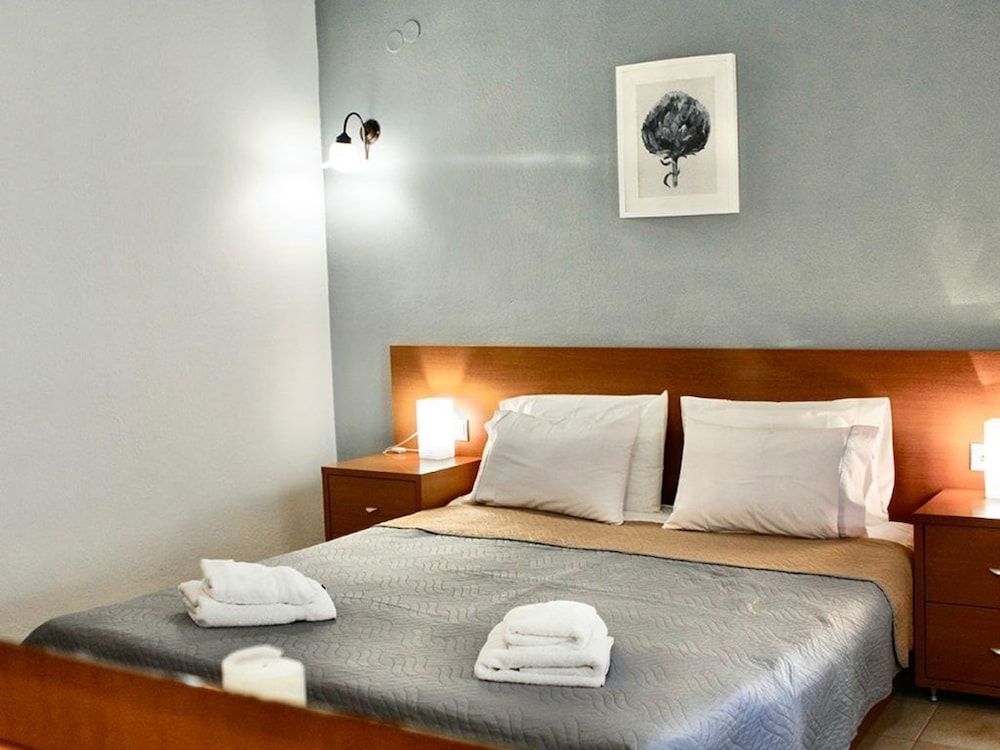 Standard Double Room, Balcony, Ground Floor photo 1