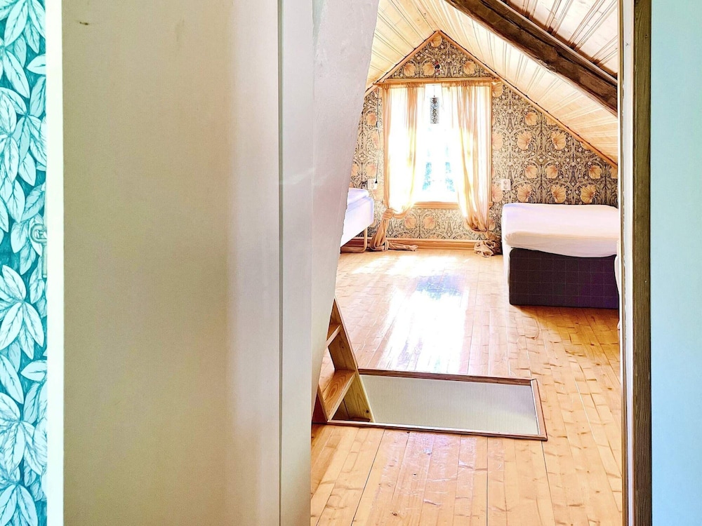 House photo 2