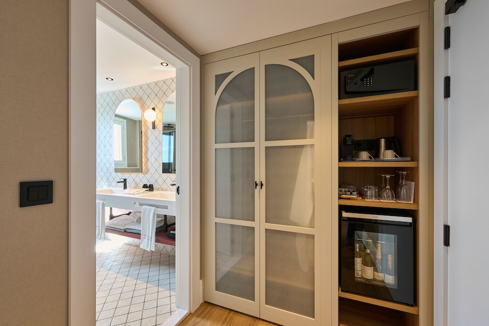 Junior Suite, Private Pool (Deluxe)