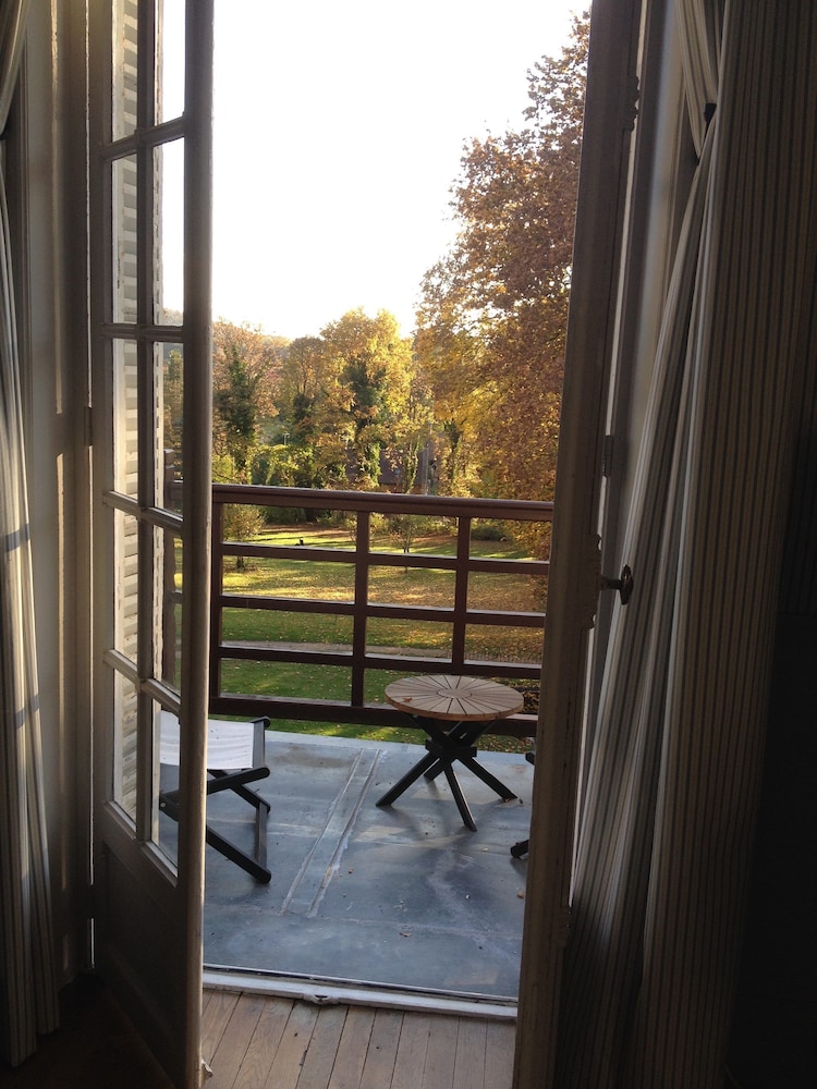 Superior Double Room, Private Bathroom, Park View (Chambre Coppélia) photo 3