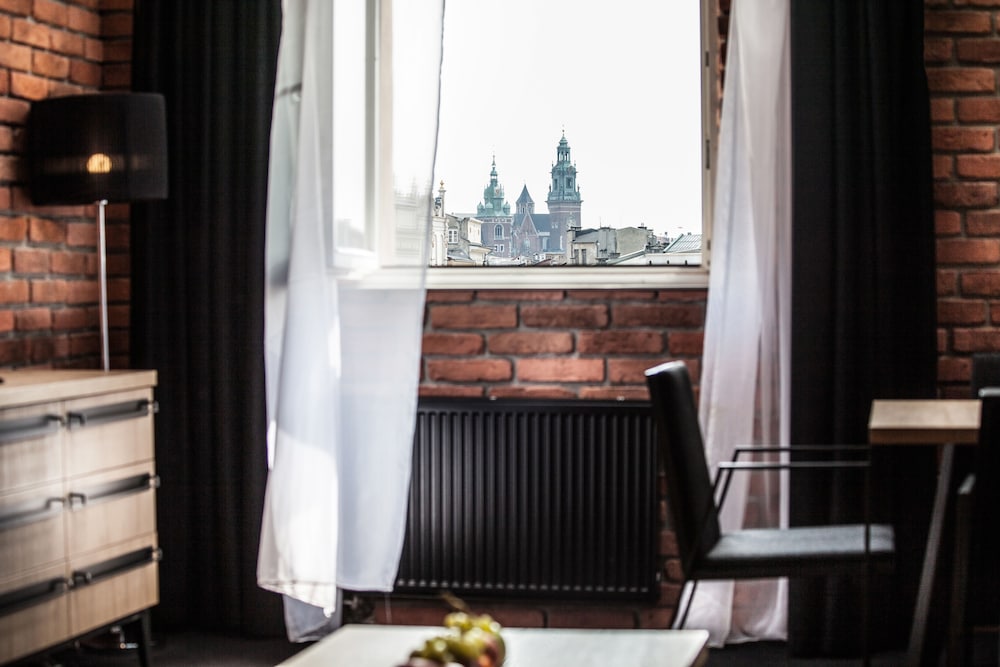 Suite, City View (Main Market Square) photo 2