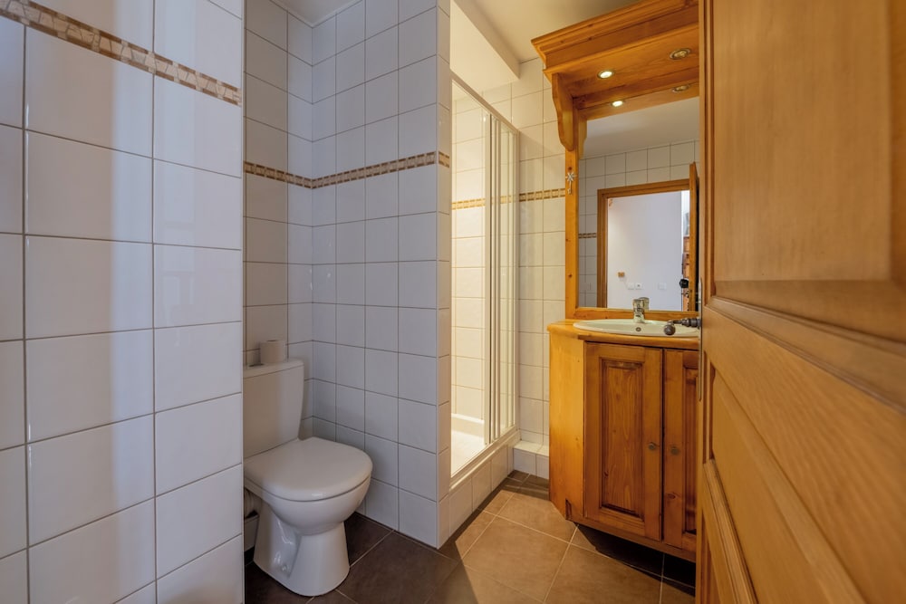 Family Apartment, Multiple Bedrooms (Vallorcine Buet 31 ski in / ski out)