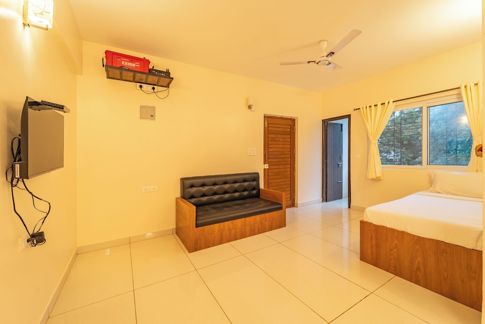 Standard Room photo 2