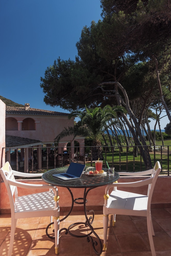 Prestige, Sea View photo 2