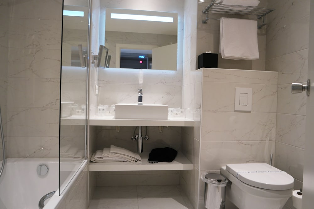 Comfort Family Room, No Sea View - Photo 5