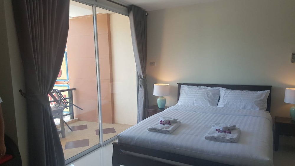 Family Triple Room, Multiple Beds, Non Smoking, Mountain View photo 2