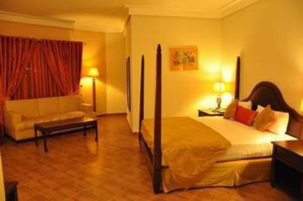 Executive Room