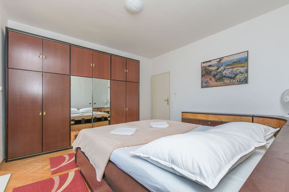 Apartment (A3)