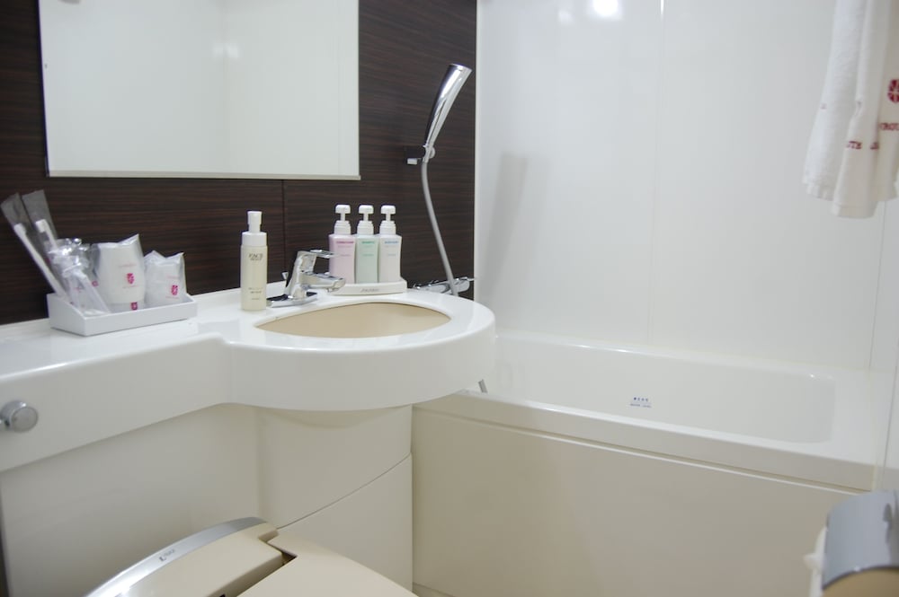 Triple Room, Non-Smoking - Photo 7