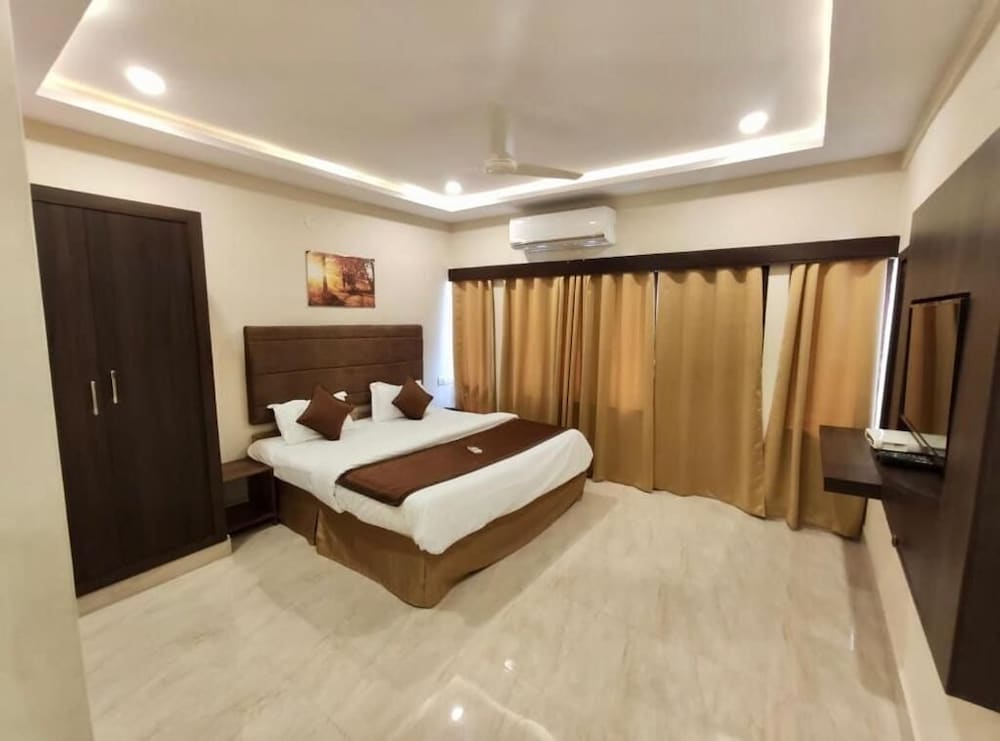 Deluxe Double Room photo 3