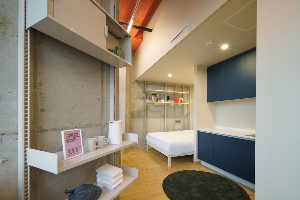[Extra Bed PKG] Premier Double Room + 1 Extra Bed photo 1