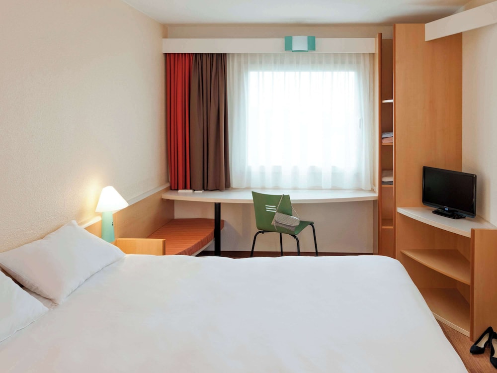 Standard Room, 1 Double Bed - Photo 7