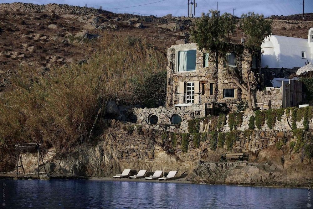 Villa Noah Waterfront with Private Pool and Private Beach (1 Bedrooms) photo 2