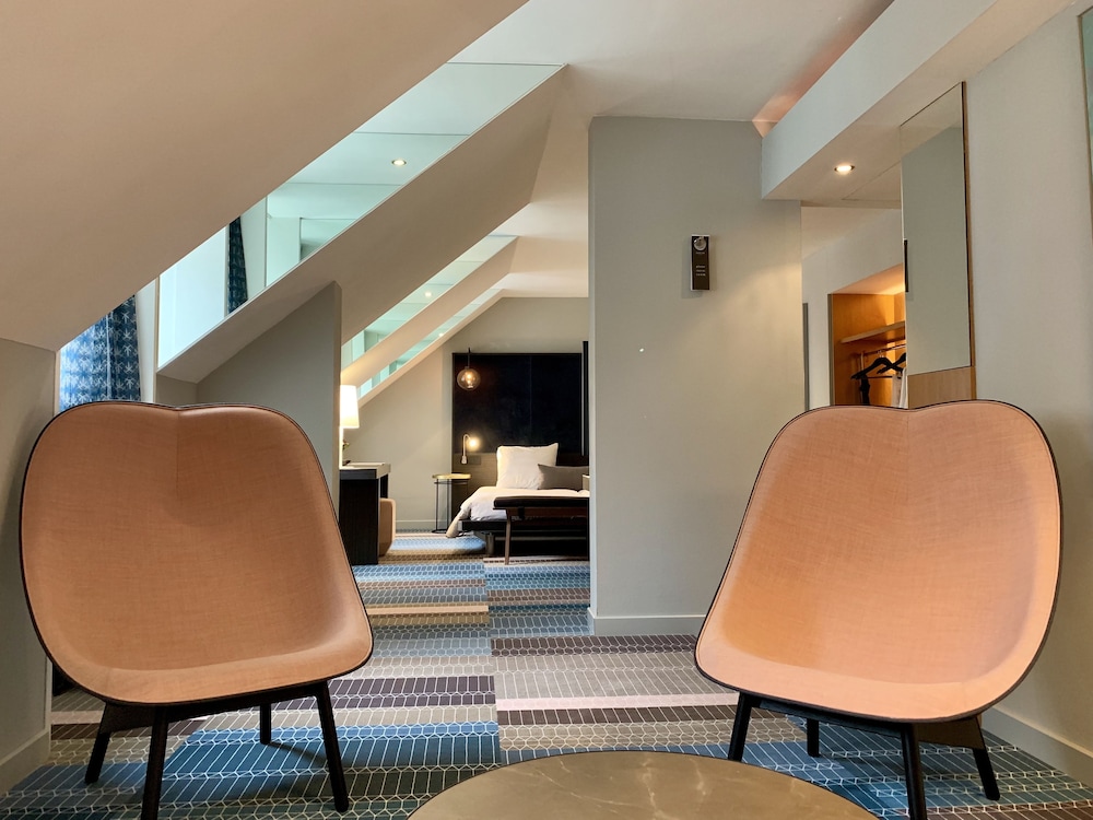 Derlon Suite - Photo 4