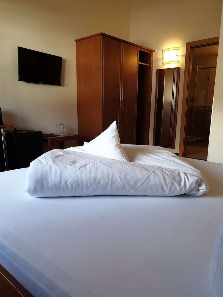 Classic Double Room photo 2