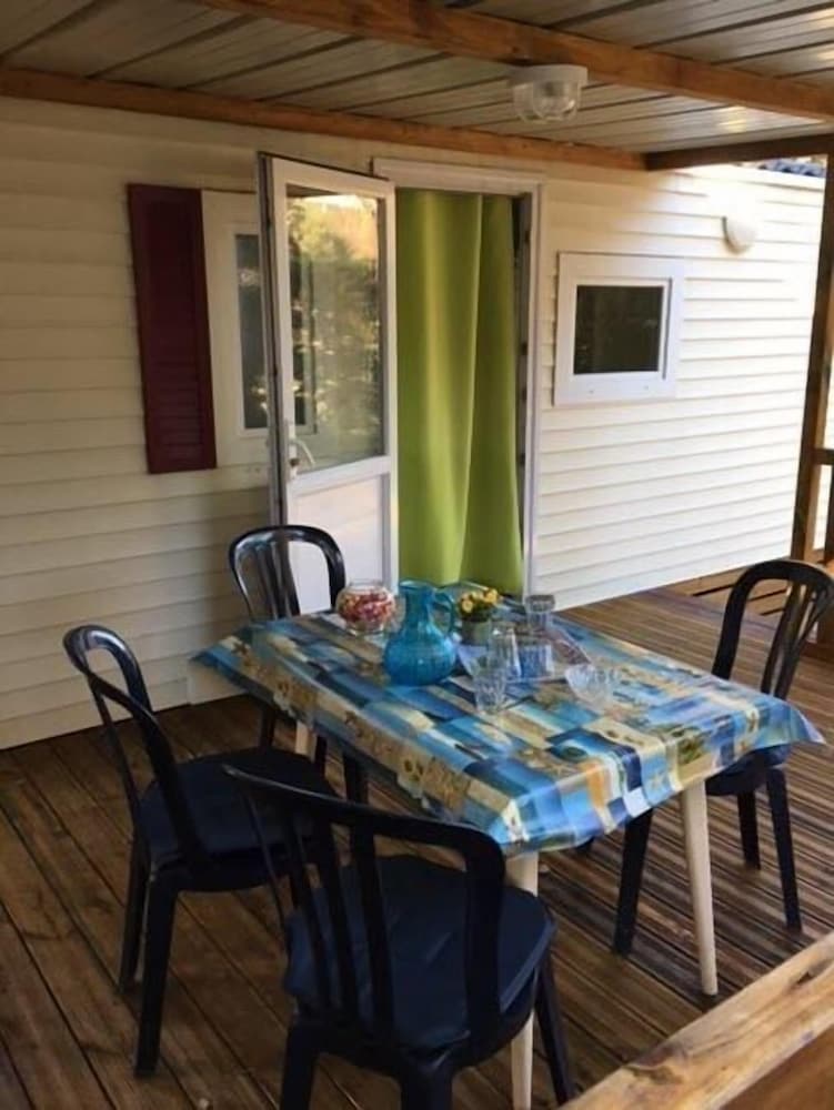 Bungalow (Iowa) photo 3