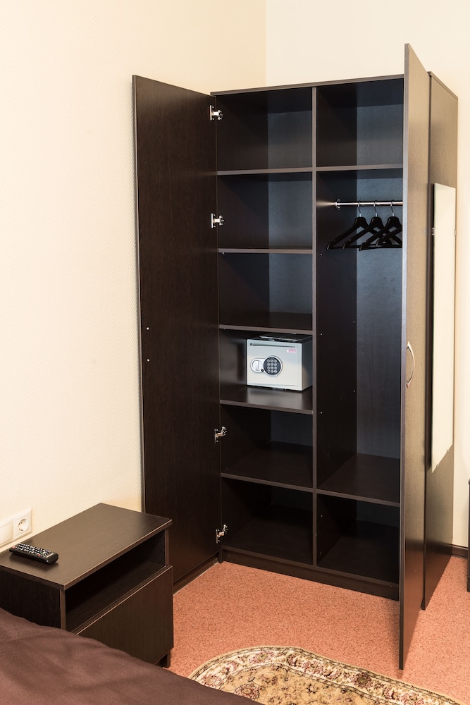 Standard Double or Twin Room photo 3