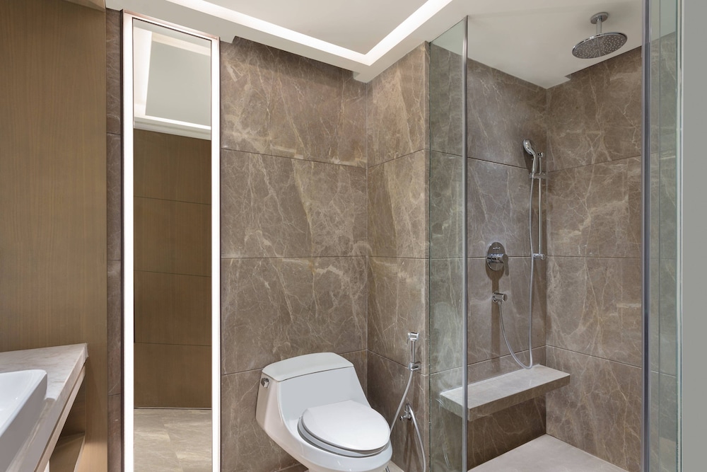 Executive Room, 2 Twin Beds - Photo 6